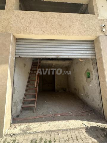 محل للبيع - 2