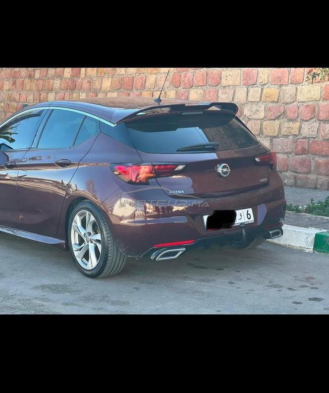 Opel Astra Diesel Automatique 2019 à Casablanca