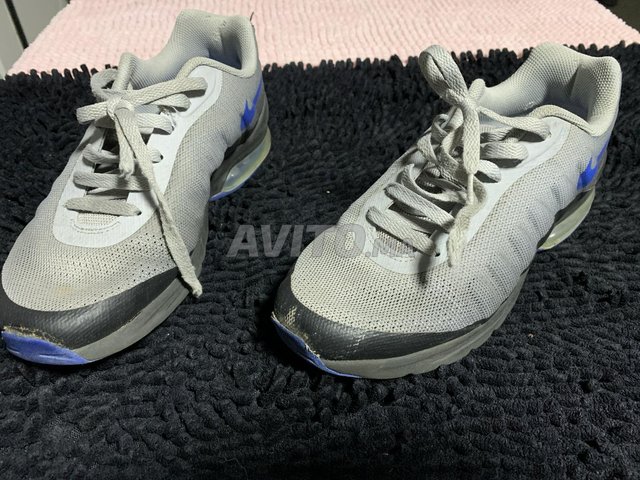nike air max invigor original 2 eme main