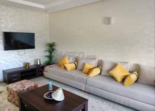 شقة مطل على البحر طابق أول 