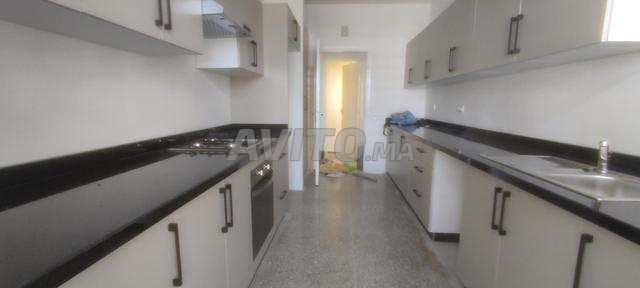 شقة جميلة مع شرفتين في ساحة بييتري - 2