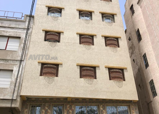 Maison/Immeuble à vendre à Tanja Balia