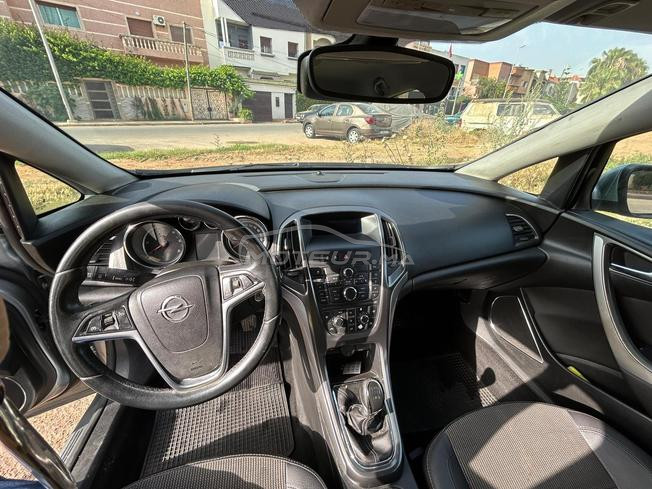 opel astra modele 2012