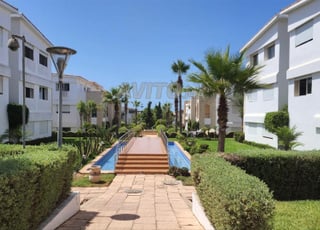 Bel Appartement Vue sur Piscine