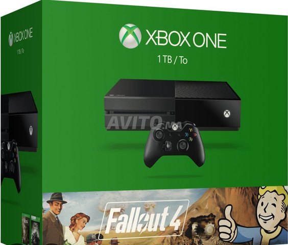 Xbox One avec jeux en CD et en memoire