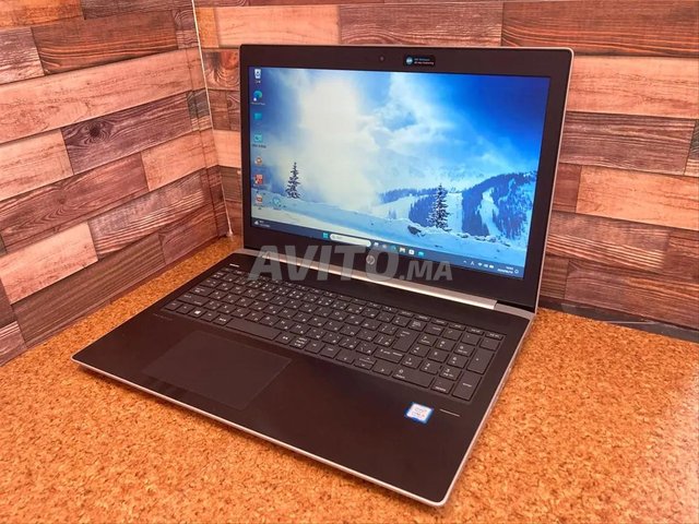 Hp i5 8eme Double graphique Ram 8 Disc 256 SSD