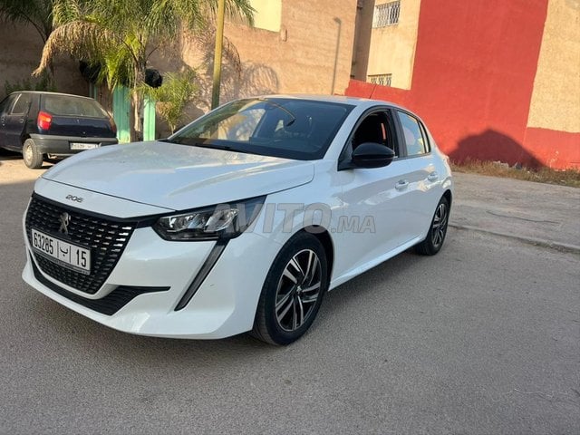 Peugeot 208 Diesel Manuelle 2023 à Fès