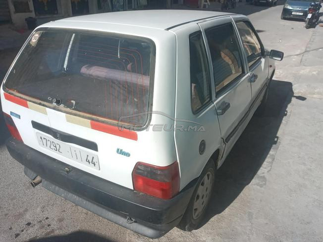 fiat uno  