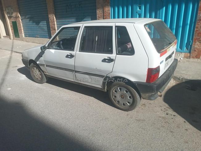 fiat uno  