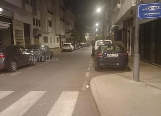 Local 22 mètres à vendre sarout