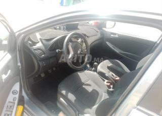 سيارة للبيع في وزان بحالة جيدة