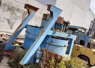 MACHINES POUR AGGLOS