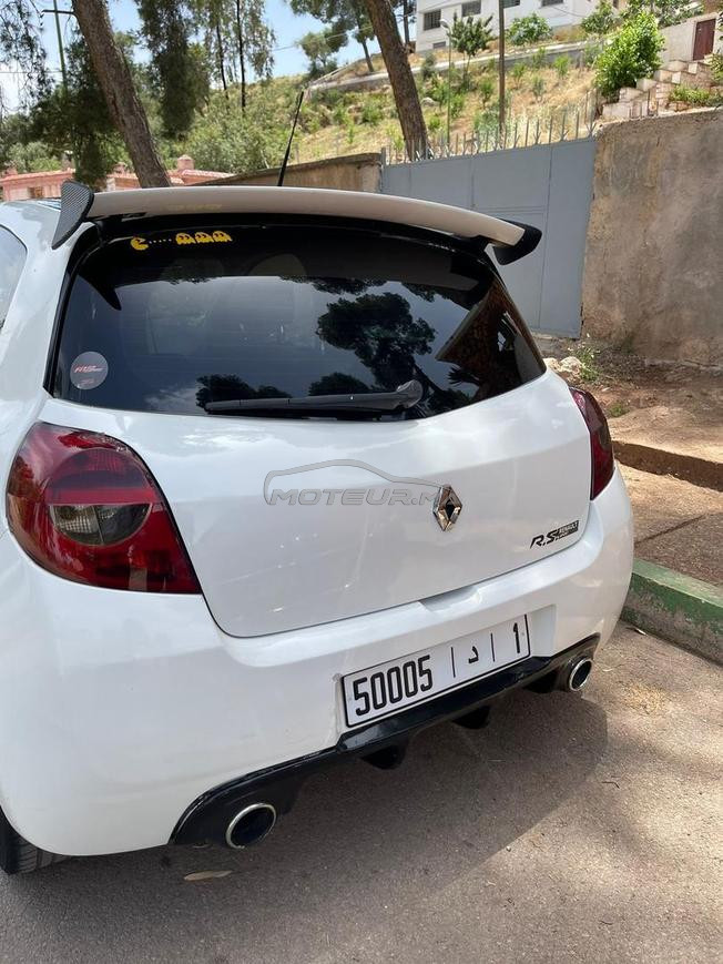 Renault Clio Essence Manuelle 2011 à Fès