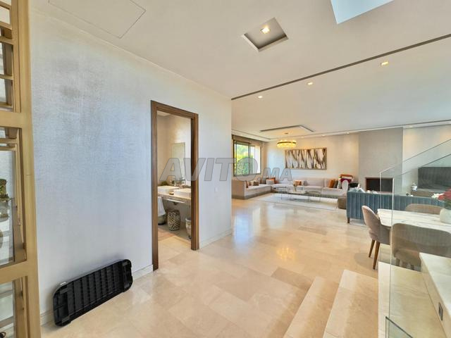 Splendide villa en face de motors village  - 2