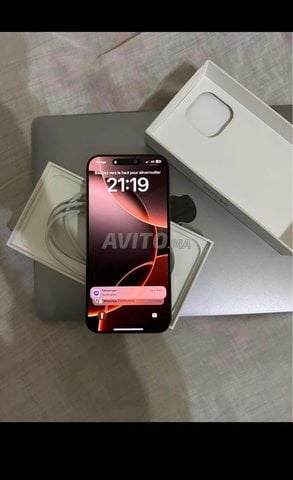 iphone 16 pro max desert comme neuf 512/100