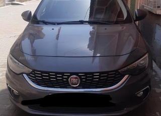 Fiat Tipo Diesel Automatique 2018 à Marrakech