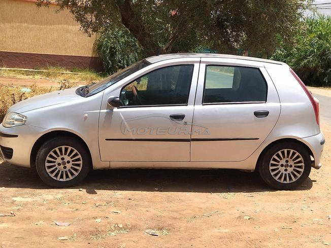 Fiat Punto Essence Manuelle 2009 à Béni Mellal