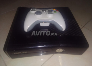 xbox 360 1manet 250G 3cd 4jeux en discdure  