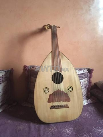 عود منغوم للبيع