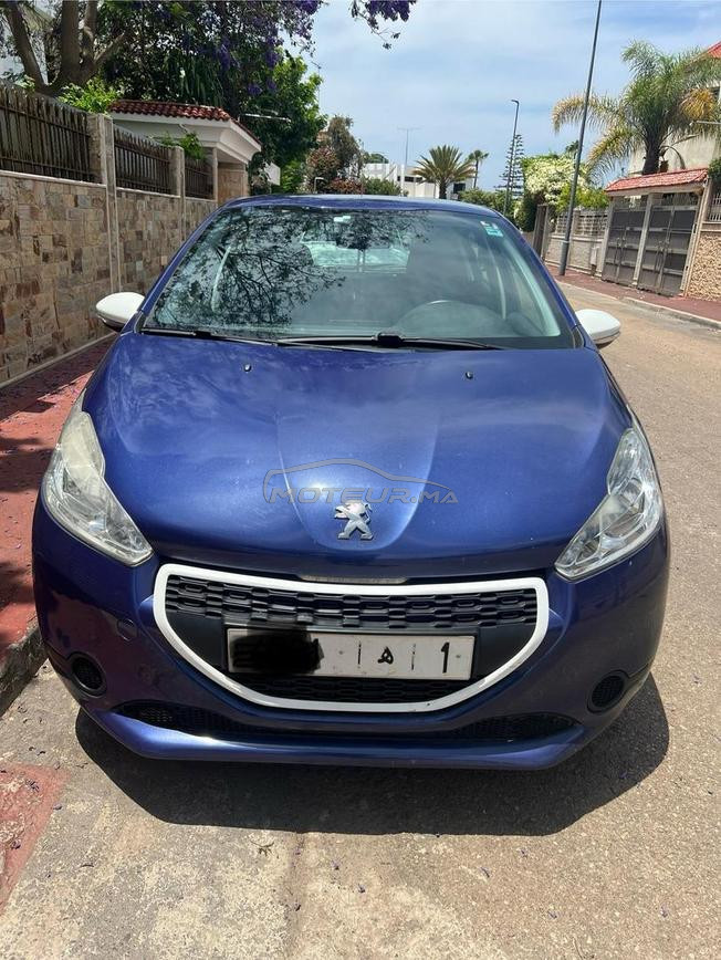 Peugeot 208 Diesel Manuelle 2014 à Rabat
