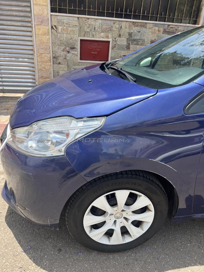 Peugeot 208 Diesel Manuelle 2014 à Rabat