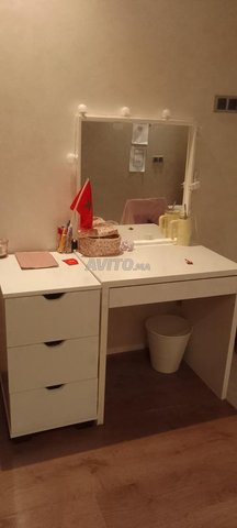 LOT MEUBLES FILLE