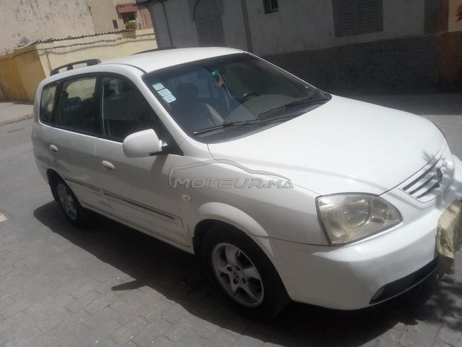 kia carens 