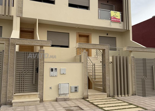 duplex villa bien ensoleillée 