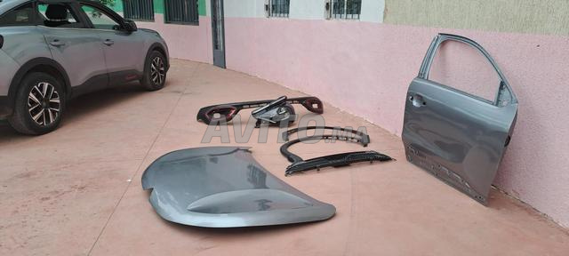 capot citroen C 4 modele 2023 - 2