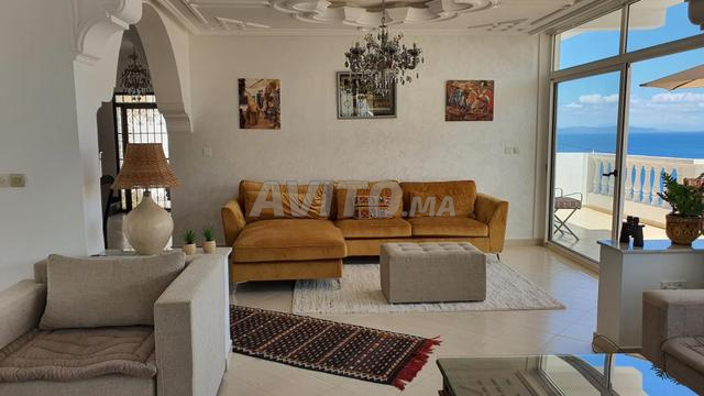فيلا مع مسبح