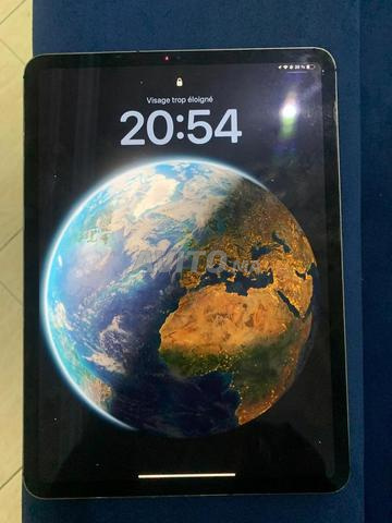 IPAD AIR 11 POUCES ENCORE NEUF  - 2