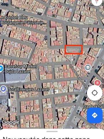 Terrain à Vendre de 120m² 2 façades  à Oujda.