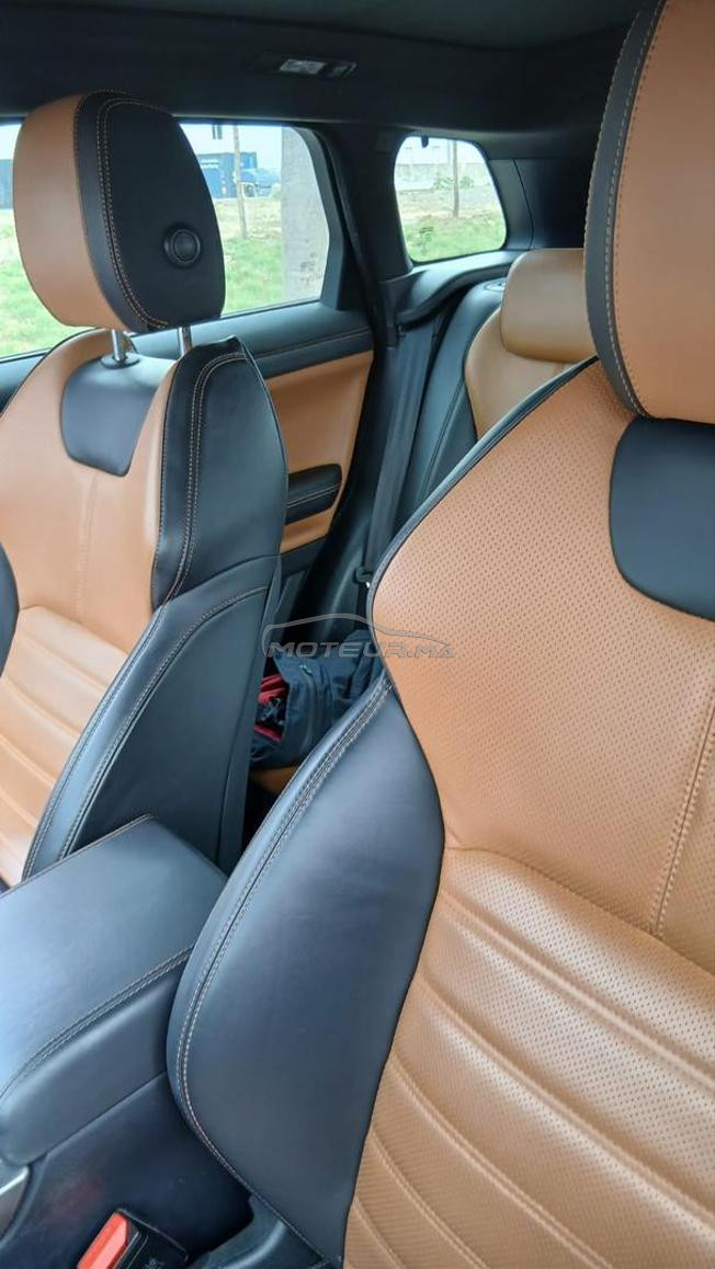 range rover evoque black line