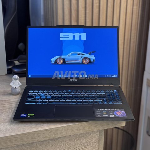  MSI Cyborg 15 | i7-12ème | RTX 4060 | 16Go |512Go