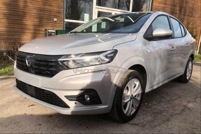 voiture logan 2022