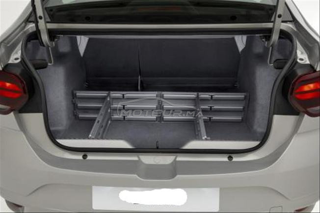 voiture logan 2022