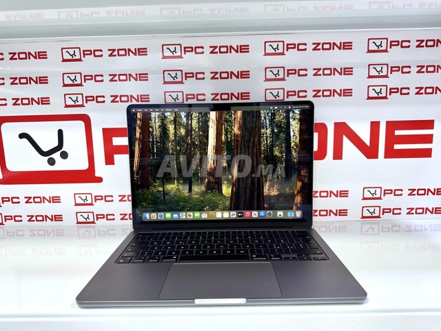 MacBook Air 13' M2  2022 -- 16Go 512SSD Cycles 130