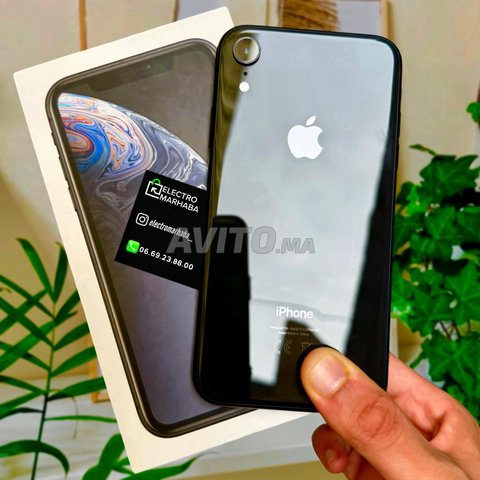 iPhone XR 128 GB Jdid avec accessoires 