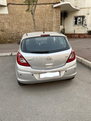 Opel Corsa Diesel Manuelle 2008 à Rabat