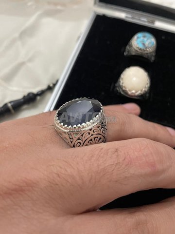 Bague pour homme en argent 950 sertie de saphir