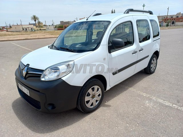 Renault kangoo climatisé faible kilométrage 