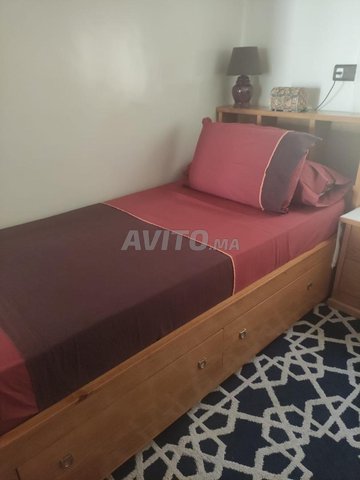 Lit en bois avec matelas 90cm سرير خشبي مع فراش