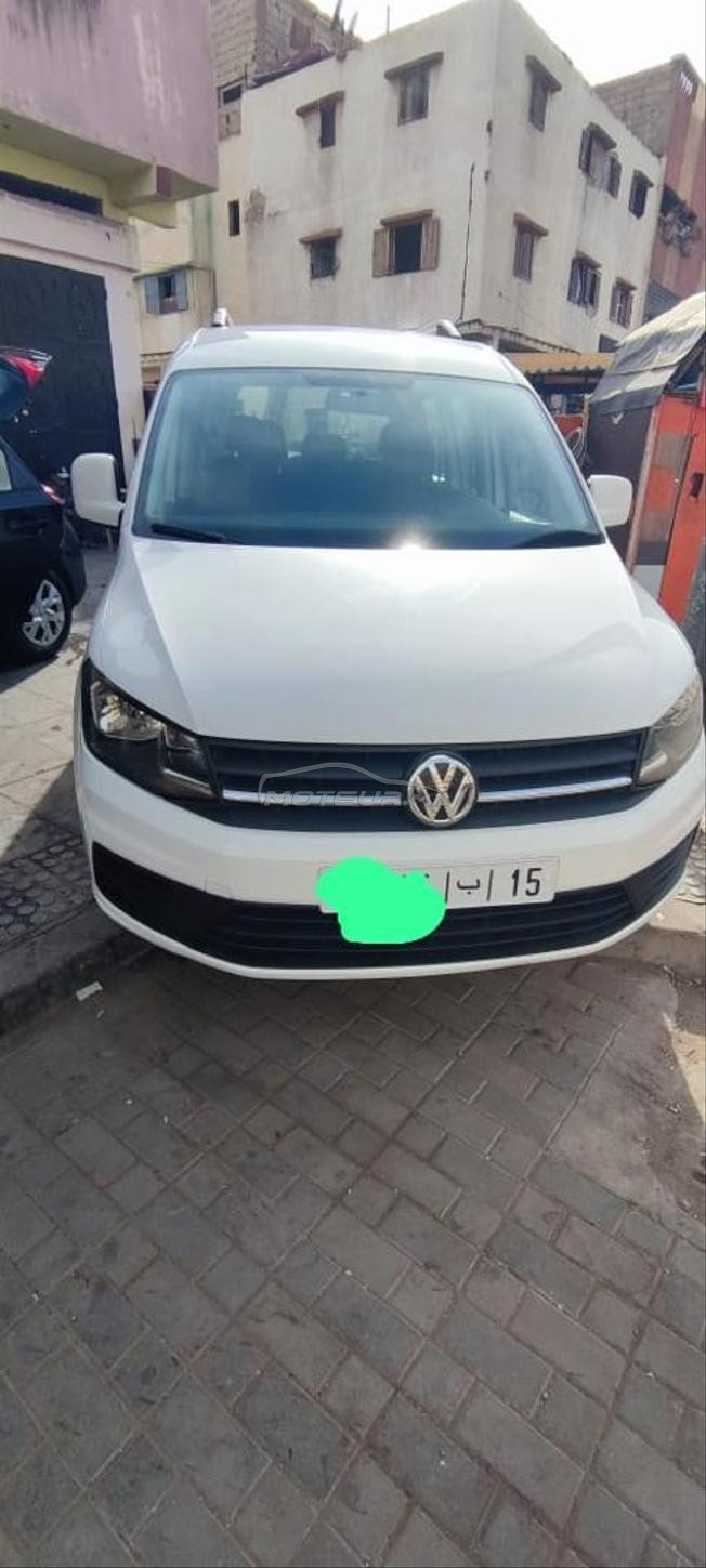 Volkswagen Caddy Diesel Manuelle 2018 à Salé