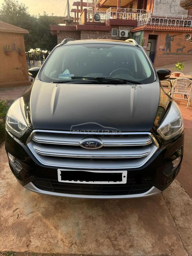 je met en vente Ford Kuga Diesel 