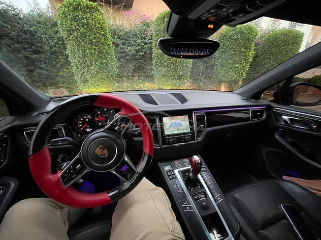 PORSCHE MACAN SPORT 