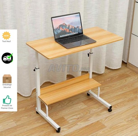 Table PC Réglable Sur Roulettes - طاولة الحاسوب