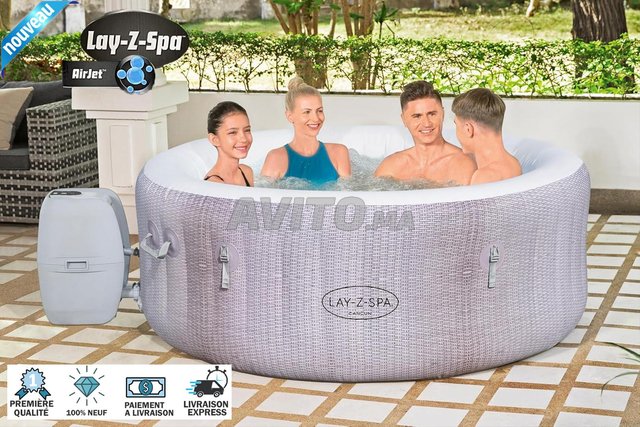 Spa Gonflable À Jet D'Air 1.80M x 66M Pour Maison