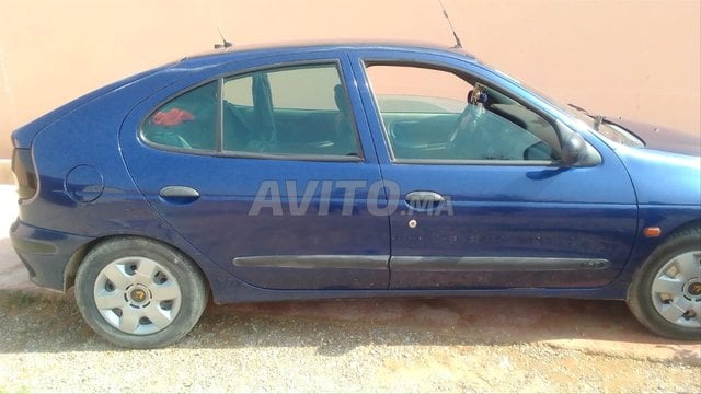 رينو ميجان ديزل يدوي 1997 في اكادير 