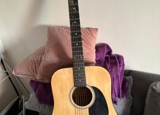 Guitare acoustique 