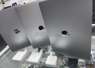 macbook pro 2018 512ssd 8 ram